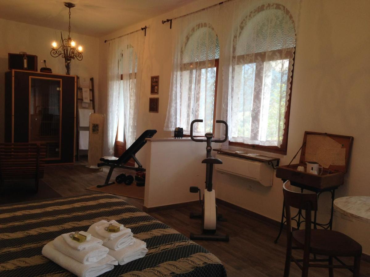 A Casa Di Gianni E Mari Bed & Breakfast Vestone Bagian luar foto